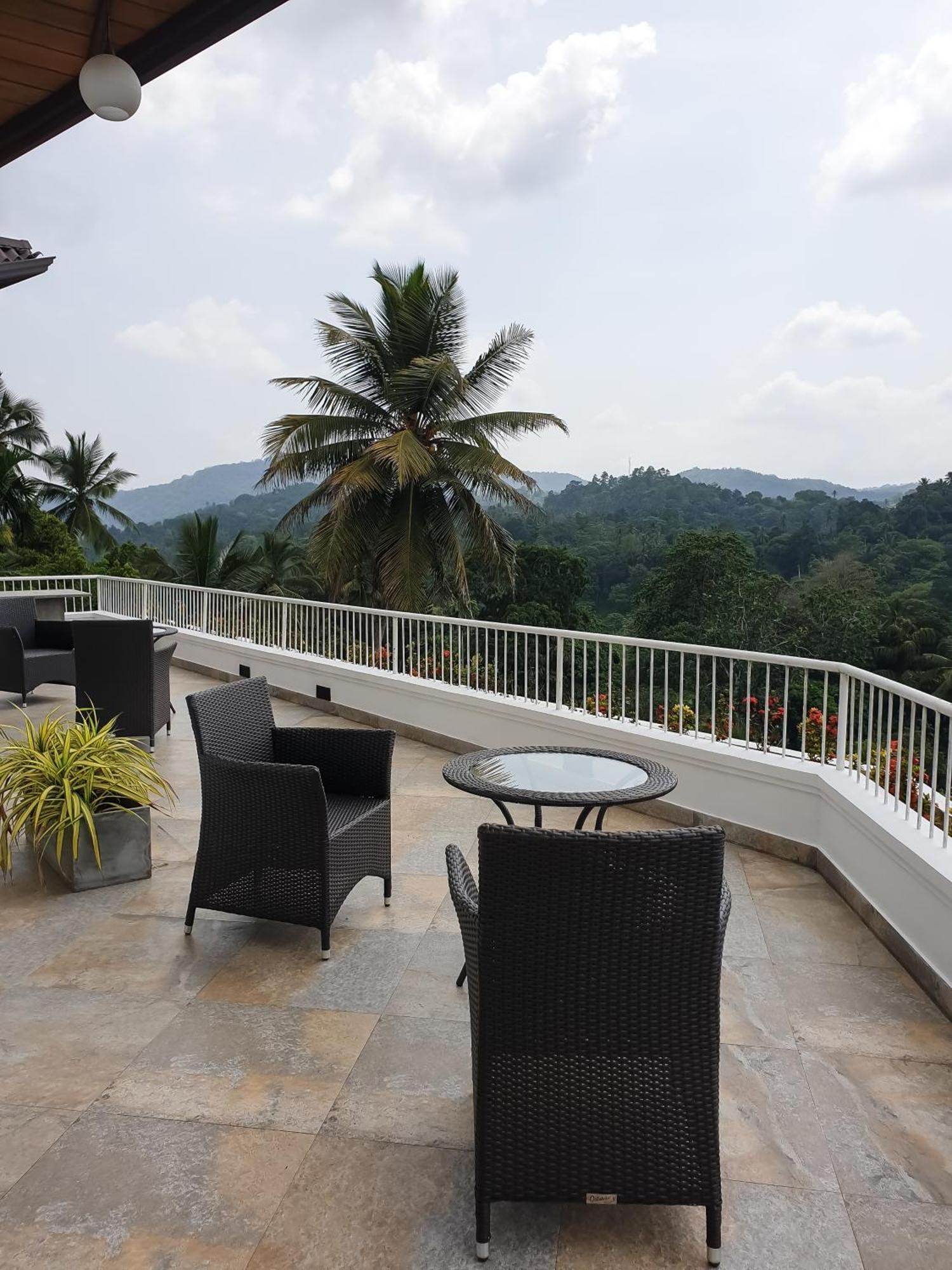 Samindra Villa Kandy Exterior foto